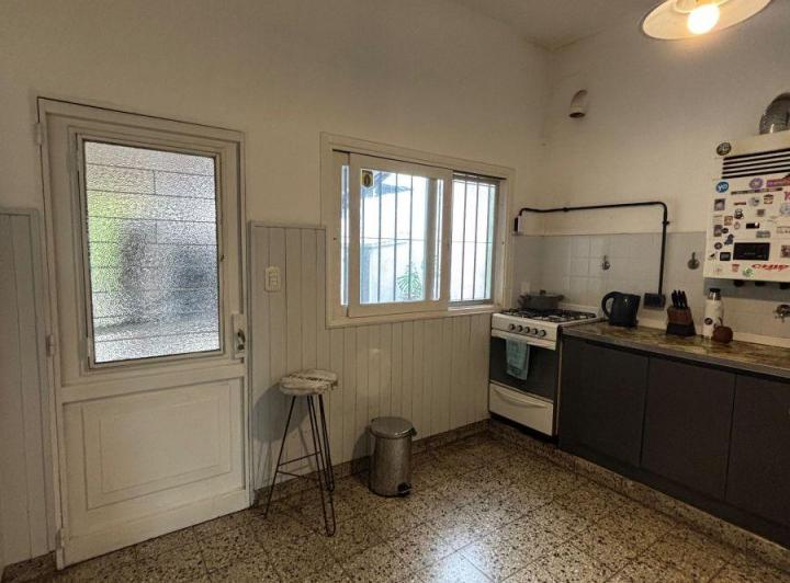 Casa · 90m² · 4 Ambientes · 1 Cochera