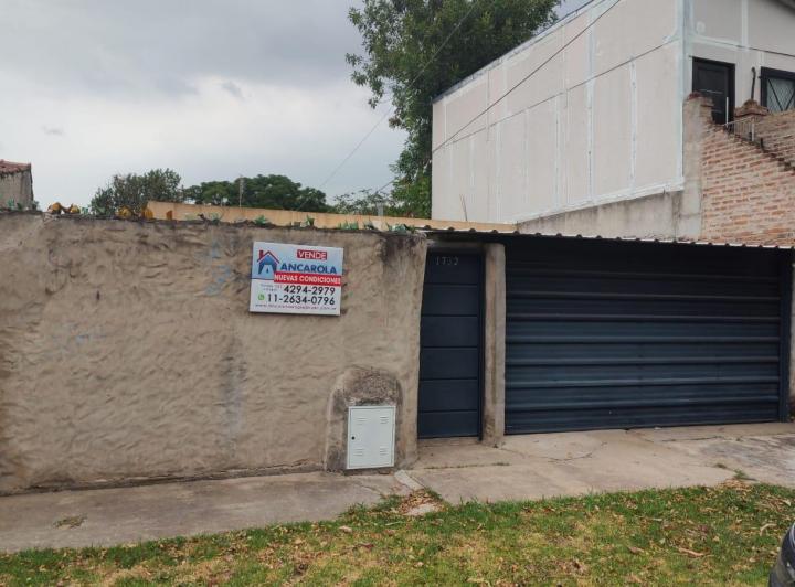 Casa · 200m² · 3 Ambientes · 1 Cochera