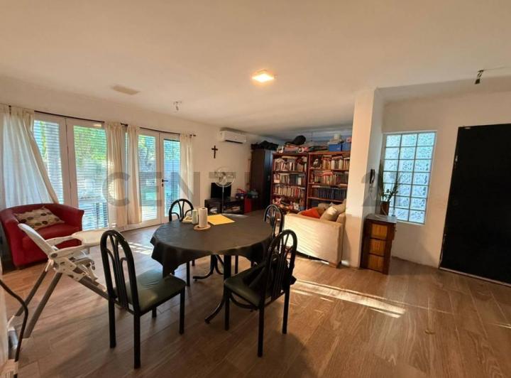 Casa · 90m² · 1 Ambiente