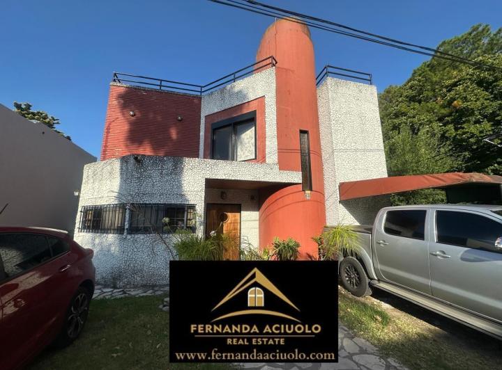 Casa · 170m² · 5 Ambientes · 1 Cochera