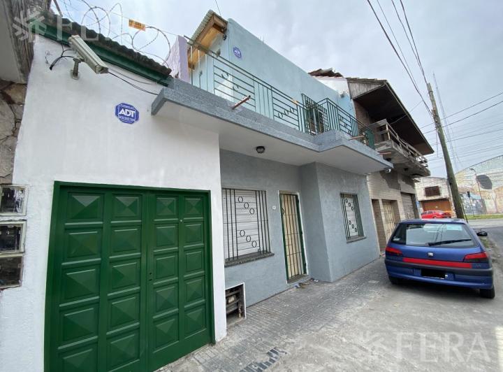Casa · 106m² · 4 Ambientes · 1 Cochera
