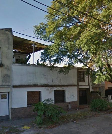 Casa · 4 Ambientes · 1 Cochera