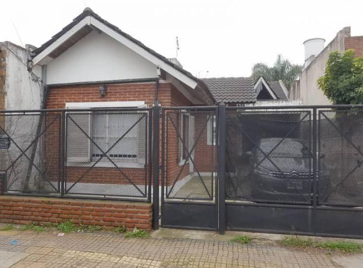 Casa · 150m² · 3 Ambientes · 3 Cocheras