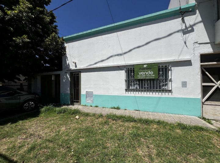 Casa · 98m² · 4 Ambientes · 1 Cochera