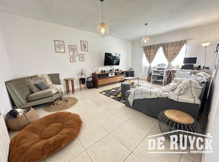 Casa · 199m² · 4 Ambientes · 3 Cocheras