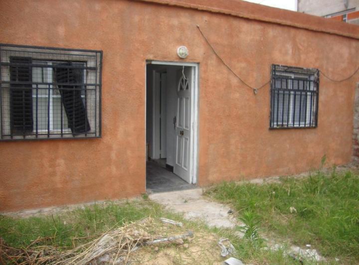 Casa · 1ha · 3 Ambientes · 1 Cochera