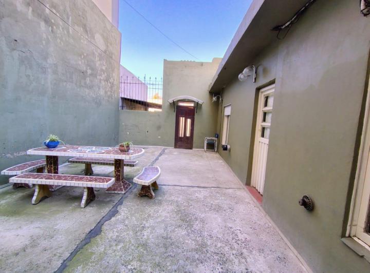 Casa · 85m² · 4 Ambientes · 1 Cochera
