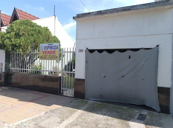 Casa · 123m² · 3 Ambientes · 1 Cochera