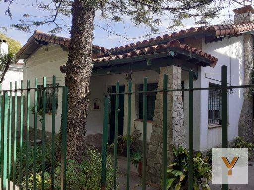 Casa · 80m² · 3 Ambientes · 1 Cochera