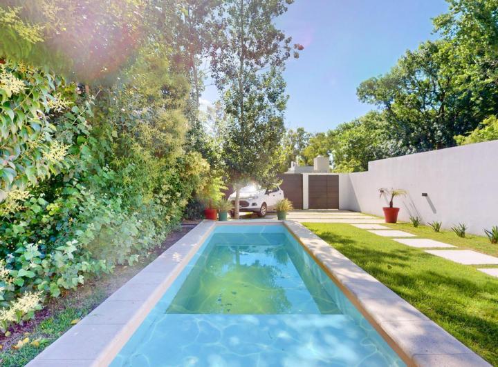 Casa · 120m² · 3 Ambientes · 2 Cocheras