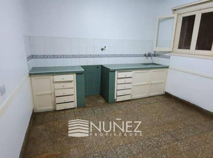 Casa · 178m² · 3 Ambientes · 1 Cochera