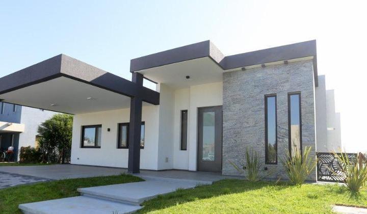 Casa · 179m² · 5 Ambientes · 2 Cocheras