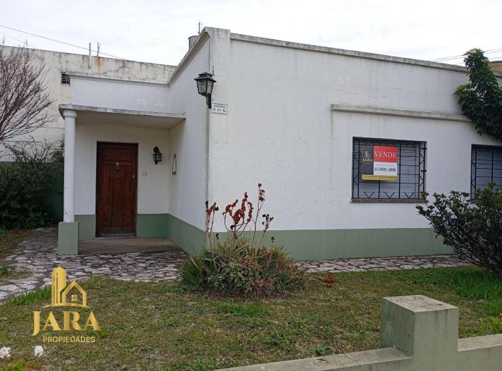 Casa · 120m² · 4 Ambientes · 1 Cochera