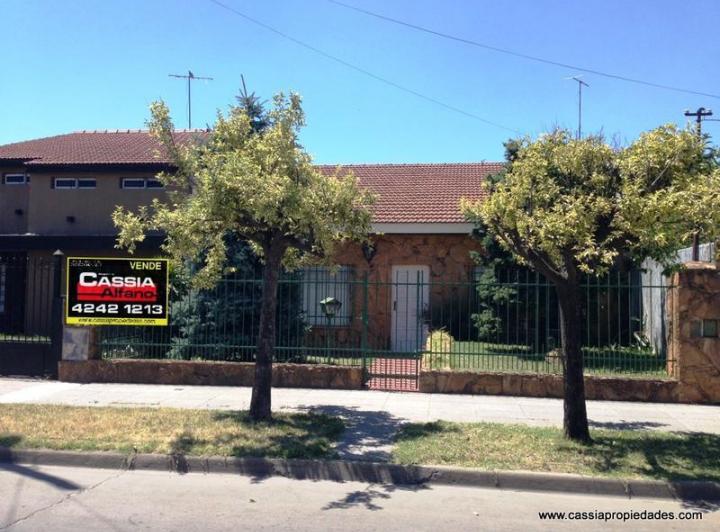 Casa · 130m² · 5 Ambientes