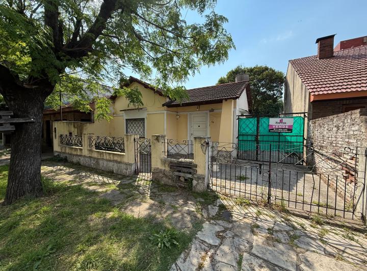 Casa · 100m² · 3 Ambientes · 1 Cochera