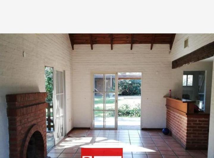 Casa · 170m² · 4 Ambientes · 1 Cochera