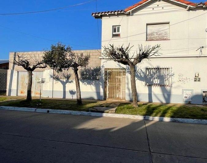Casa · 225ha · 3 Ambientes · 1 Cochera