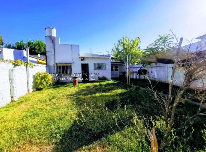 Casa · 105m² · 4 Ambientes · 1 Cochera