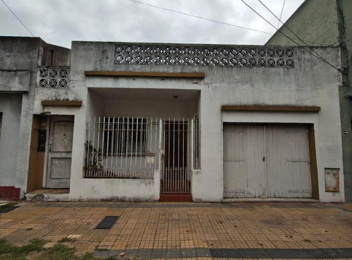 Casa · 115m² · 4 Ambientes · 1 Cochera