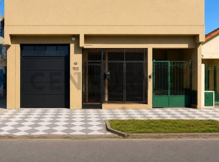 Casa · 141m² · 3 Ambientes · 1 Cochera
