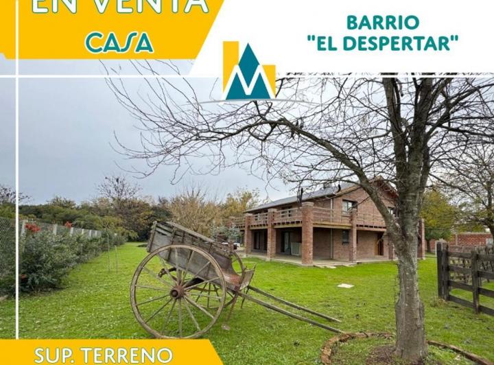 Casa · 233m² · 4 Ambientes · 2 Cocheras