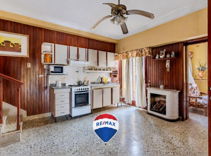 Casa · 135m² · 4 Ambientes · 1 Cochera