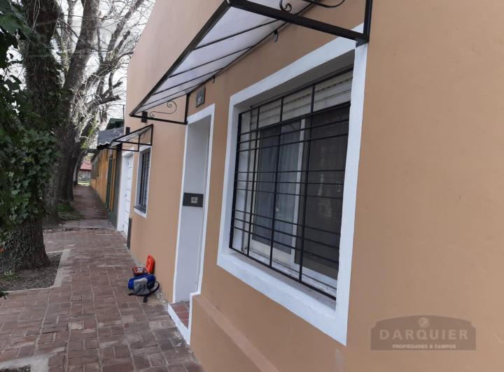 Casa · 120m² · 2 Dormitorios · 2 Cocheras