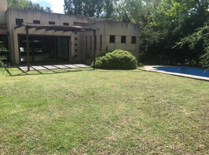 Casa · 105m² · 4 Ambientes