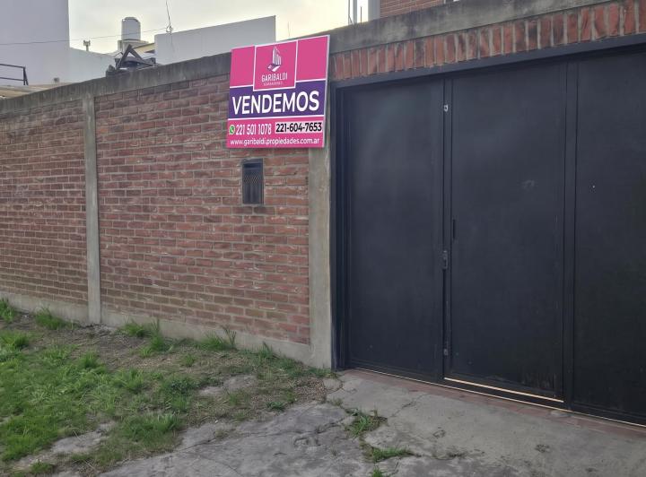 Casa · 140m² · 5 Ambientes
