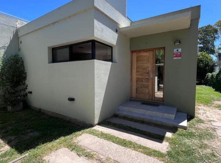 Casa · 73m² · 3 Ambientes · 1 Cochera