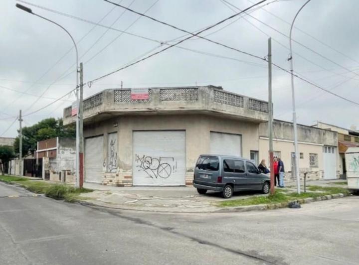 Casa · 180m² · 1 Ambiente