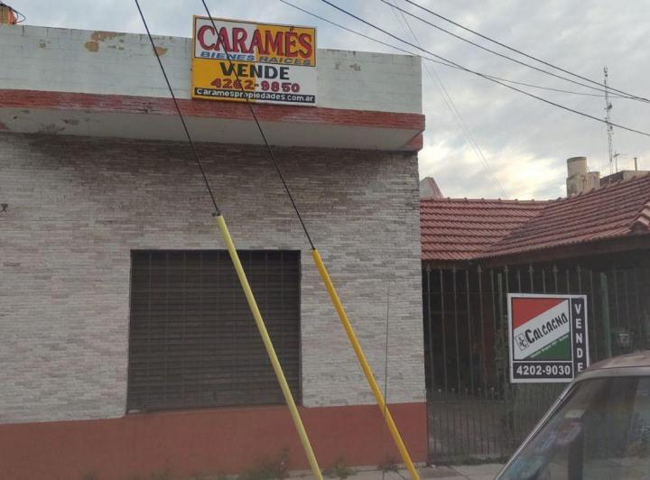 Casa · 100m² · 3 Ambientes · 1 Cochera
