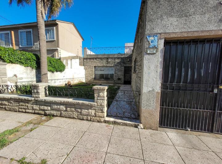 Casa · 223m² · 3 Ambientes · 1 Cochera
