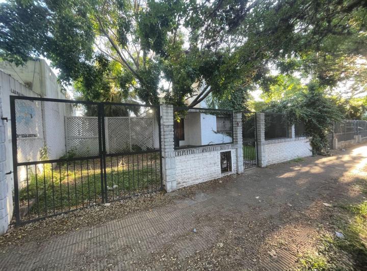 Casa · 170m² · 3 Ambientes · 1 Cochera