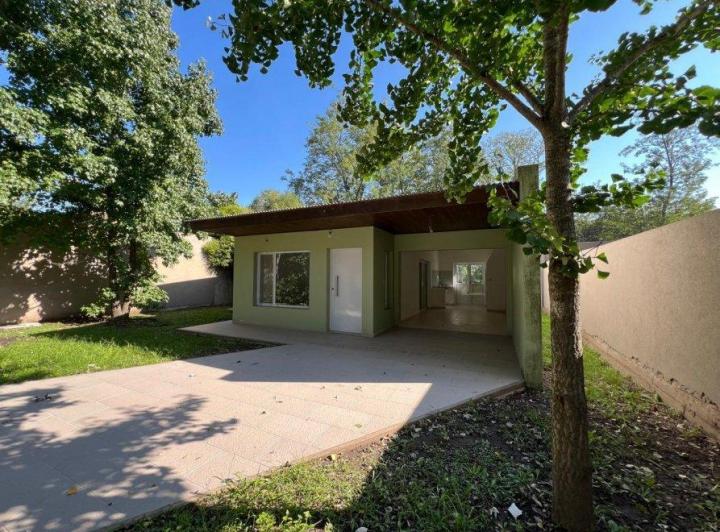 Casa · 161m² · 4 Ambientes