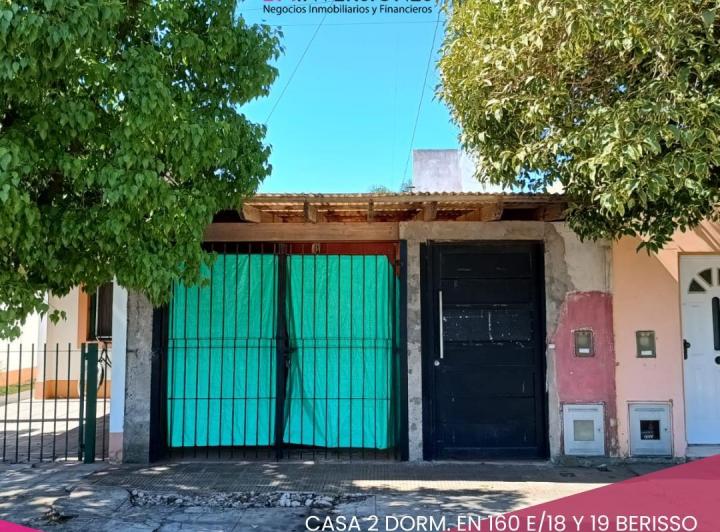 Casa · 80m² · 4 Ambientes · 1 Cochera