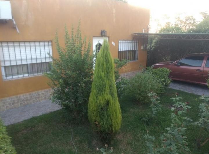 Casa · 111m² · 2 Dormitorios · 1 Cochera