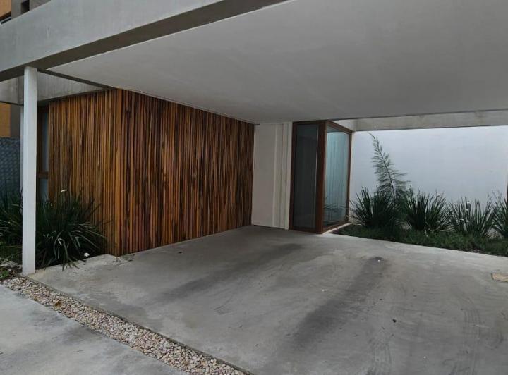 Casa · 115m² · 4 Ambientes · 1 Cochera