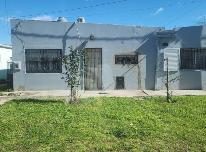 Casa · 80m² · 3 Ambientes · 1 Cochera