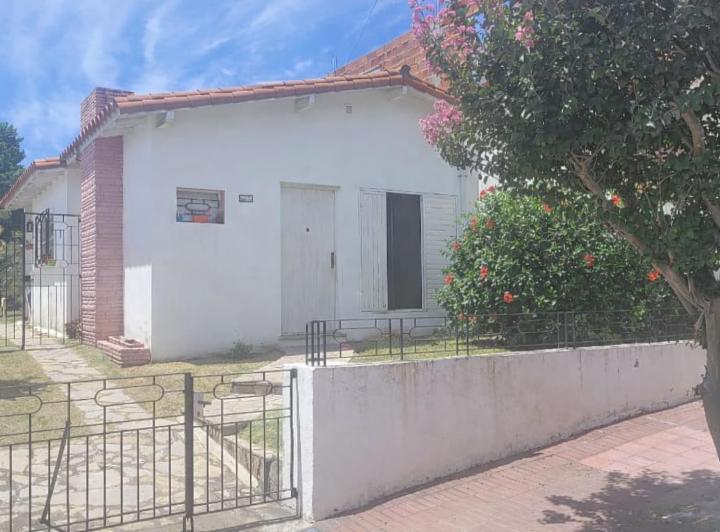 Casa · 87m² · 4 Ambientes · 1 Cochera