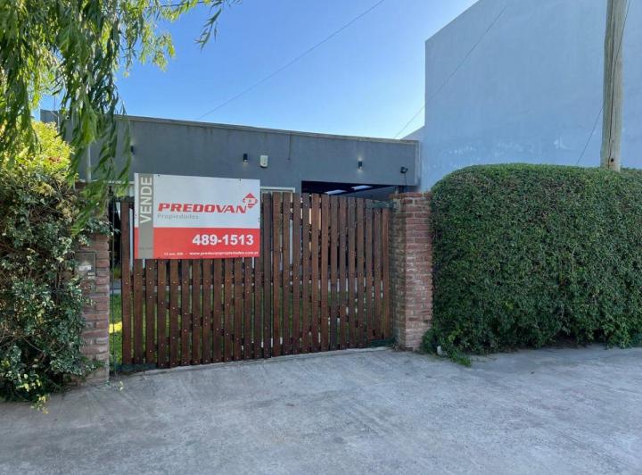 Casa · 94m² · 2 Ambientes · 1 Cochera