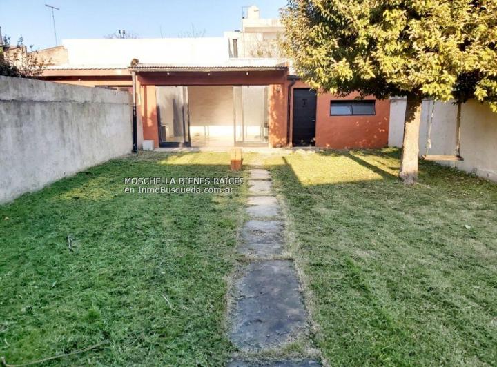 Casa · 170m² · 4 Ambientes · 1 Cochera
