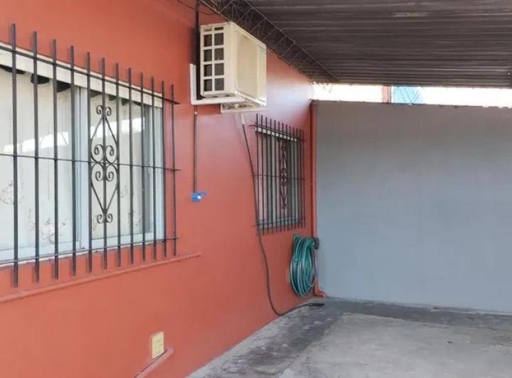 Casa · 150m² · 5 Ambientes