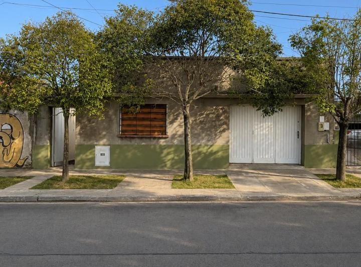 Casa · 97m² · 3 Ambientes · 1 Cochera