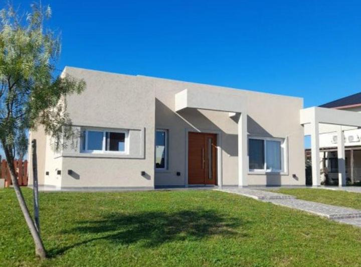 Casa · 150m² · 4 Ambientes