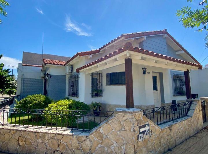 Casa · 125m² · 3 Ambientes · 1 Cochera