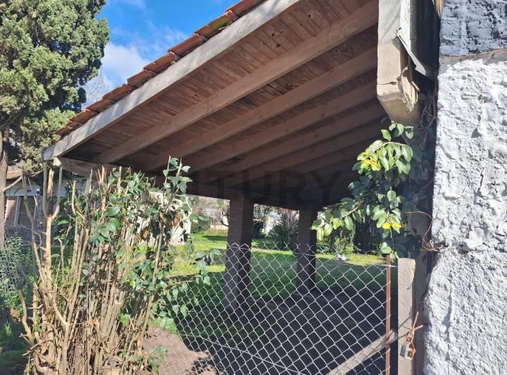 Casa · 111m² · 3 Ambientes · 2 Cocheras