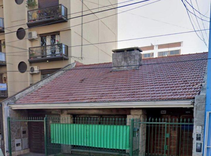 Casa · 450m² · 4 Ambientes · 2 Cocheras