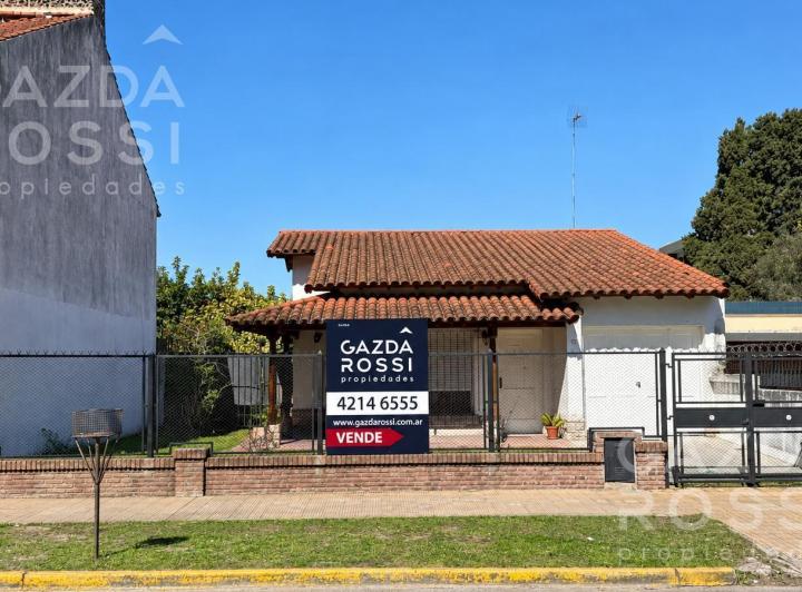 Casa · 187m² · 3 Ambientes · 2 Cocheras