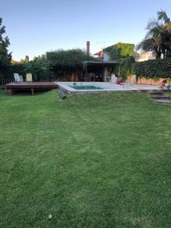 Casa · 54m² · 4 Ambientes · 14 Cocheras